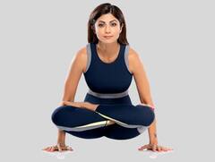 International Yoga Day 2021: Shilpa Shetty से लेकर Malaika Arora तक, योग से होती है इन अभिनेत्रियों की सुबह