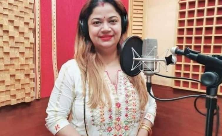 Coronavirus: Odisha singer Tapu Mishra died due to Covid-19 કોરોનાએ લીધો આ જાણીતી સિંગરનો ભોગ, થોડા દિવસ પહેલા જ પિતાનું થયું હતું નિધન