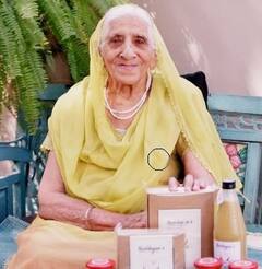 ਉਮਰਾਂ ’ਚ ਕੀ ਰੱਖਿਆ ? ਬੇਬੇ ਹਰਭਜਨ ਕੌਰ ਨੇ 90 ਸਾਲ ਦੀ ਉਮਰੇ ਸ਼ੁਰੂ ਕੀਤਾ ਸਫ਼ਲ ਫ਼ੂਡ ਕਾਰੋਬਾਰ