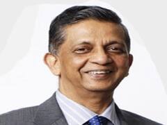 ஸ்டாலின் தேர்வு செய்த நாராயணன் யார்? ஓ... அவர் தானா இது!