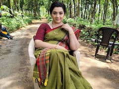 Actress meena instagram pics : மீனா பொண்ணு மீனா பொண்ணு - மீனா.