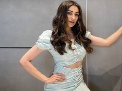 Actress raai laxmi pics : சகியே என் இளம் சகியே உன் நினைவுகளால் நீ துரத்துறியே