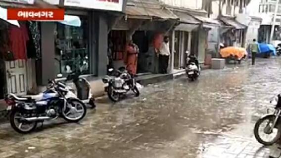 ભાવનગર જિલ્લામાં સતત ચોથા દિવસે વરસ્યો ધોધમાર વરસાદ, જુઓ વીડિયો