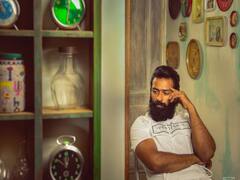 Actor Shanthnu Bhagyaraj pics  : டாக்ஸி டாக்ஸி  நண்பா நீ ஒரு இலவச டாக்ஸி - சாந்தனு பாக்யராஜ்