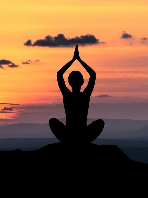 21 जून को ही क्यों मनाते हैं योग दिवस?