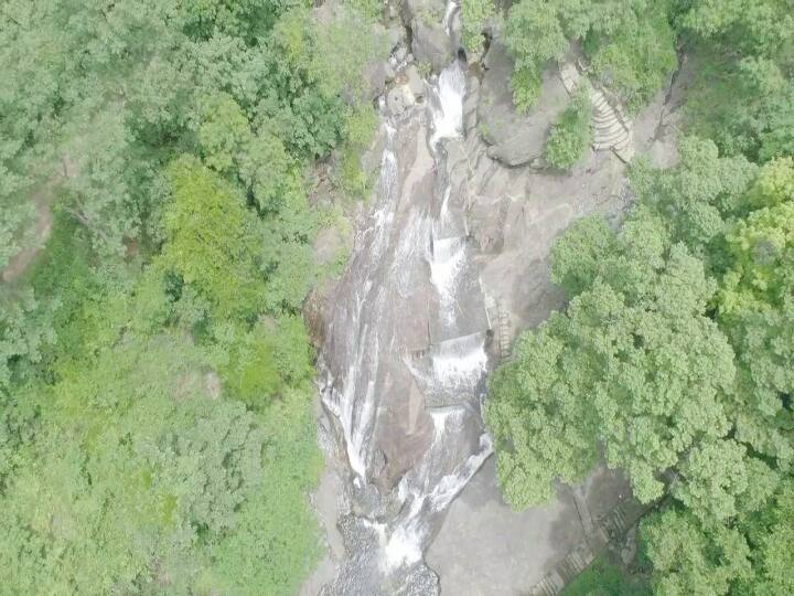 கோவை குற்றாலத்தின் கழுகுப் பார்வை காட்சி