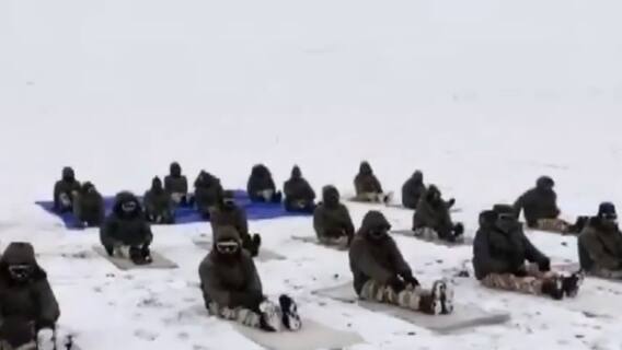 Inspiring: ITBP personnel perform yoga in snow-covered Ladakh