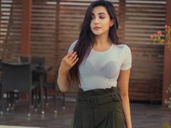 Parvati Nair | அபுதாபி நாயகி ; நடிகை பார்வதி நாயர்யின் லேட்டஸ்ட் கூல் புகைப்படங்கள்