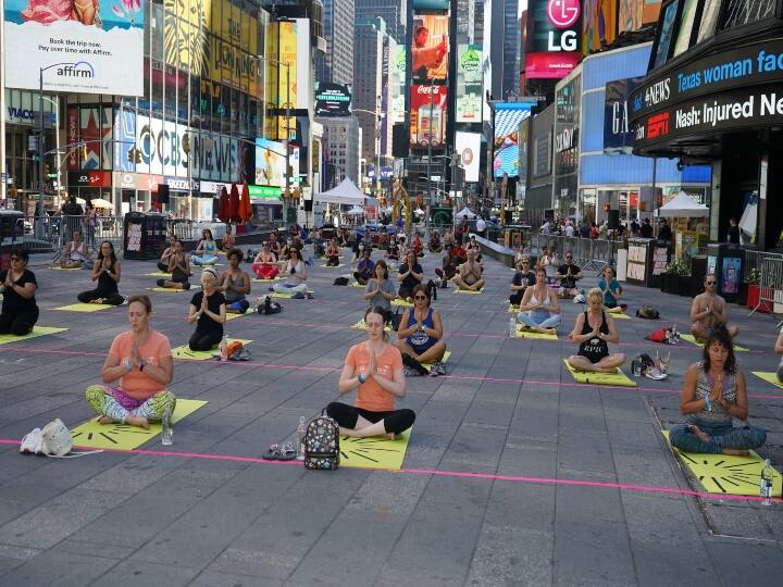 International Yoga day celebrated worldwide today International Yoga Day| சர்வதேச யோகா தினம்: யோகா செய்வதால் நமக்கு கிடைக்கும் 5 நன்மைகள் என்ன?