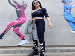 Neeti mohan pics : நீயும் நானும் சேர்ந்தே செல்லும் நேரமே நீலம் கூட வானில் இல்லை - நித்தி மோகன்