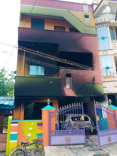 புதிய காதலால் ஆத்திரம் : சிறப்பு ஆய்வாளர் வீட்டில் பெட்ரோல் ஊற்றி தீ வைத்த பழைய காதலி..!