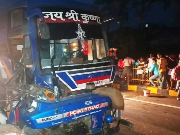 बिहारः पूर्णिया से दिल्ली जा रही बस अररिया में ट्रैक्टर से टकराई, दो दर्जन से अधिक यात्री घायल Bus going from Purnia to Delhi collided with tractor in Araria more than two dozen passengers injured ann बिहारः पूर्णिया से दिल्ली जा रही बस अररिया में ट्रैक्टर से टकराई, दो दर्जन से अधिक यात्री घायल