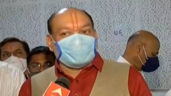 Surat: વેક્સિનેશન અભિયાનનો પ્રારંભ, કેટલા લોકોને વેક્સિન આપવાનો કરાયો નિર્ધાર?