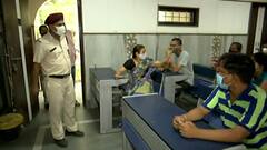 Delhi के वैक्सीनेशन सेंटर पर युवाओं के लिए शुरू किया गया 'Walk In Vaccination', देखें Ground Report