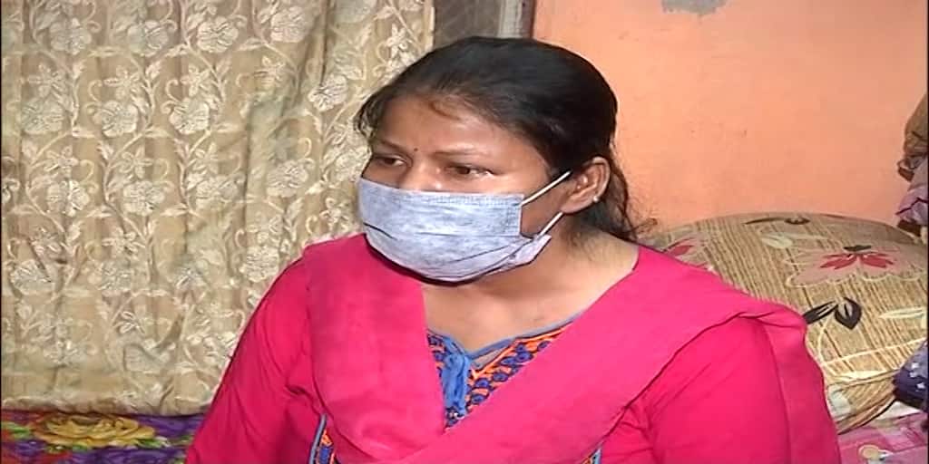 Prosenjit Ata, salkia resident is still missing in Gyaneshwari case, know about his family reaction Gyaneshwari Case Updates: প্রসেনজিতের দেহ পায় অমৃতাভর পরিবার, জ্ঞানেশ্বরী প্রতারণাকাণ্ডে চাঞ্চল্যকর দাবি নিখোঁজের স্ত্রী-মেয়ের