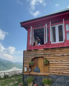 MS Dhoni and Ziva Dhoni Album: தோனி நியூ லுக் - ஸிவா தோனி கியூட் லுக்!