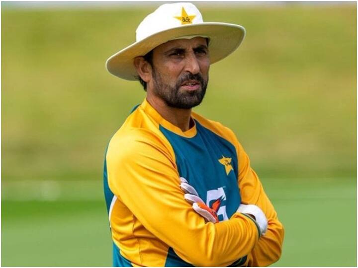 Pakistan's batting coach Younis Khan left his post, contract was till 2022 पाकिस्तान के बैटिंग कोच यूनिस खान ने छोड़ा अपना पद, 2022 तक था कॉन्ट्रैक्ट