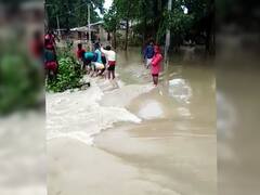 मोतिहारीः जिस रिंग बांध पर लाखों खर्च किए उसका अस्तित्व समाप्त, अभी भी 4 प्रखंडों में बाढ़ सा नजारा