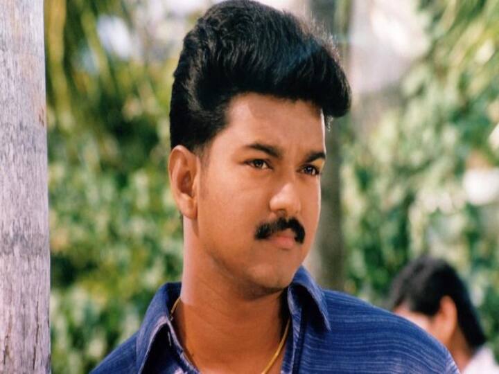 ஷாஜகான் திரைப்படத்தின் லுக்கில் விஜய்
