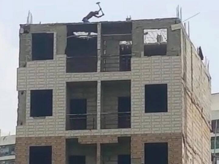 Greater Noida Authority action against illegal buildings in uttar pradesh ann ग्रेटर नोएडा प्राधिकरण की बड़ी कार्रवाई, अवैध इमारतों को किया जा रहा है ध्वस्त