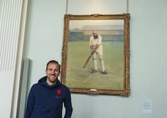 In Pics: Amid WTC Final, England Football Players Tour Lords Cricket Ground Before Their Euro Match Against Czech