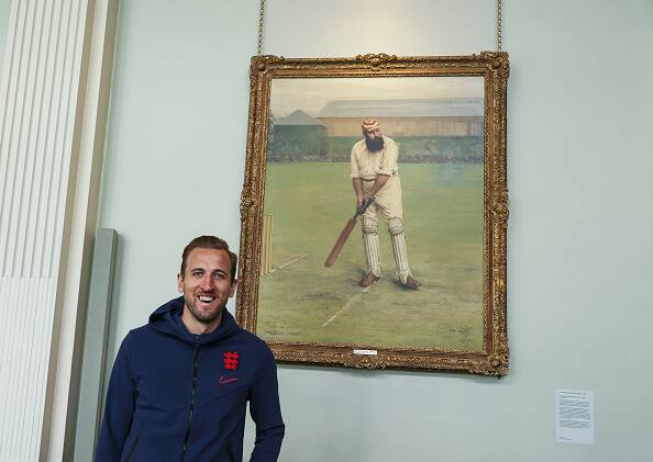 The captain of England, Harry Kane poses inside the Lords. It is very important for Gareth Southgate's team to win today's game in order to qualify for the next stage. The team who the England vs Czech match will automatically qualify, the loser of this match will have to wait for the result of the Croatia vs Scotland match. (Photo/Getty)