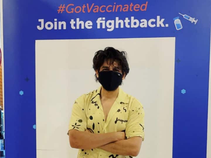 Kartik ryan Receives First Dose Of Covid 19 Vaccine Writes Now Loading Antibodies Kartik ryan Receives First Dose Of Covid 19 Vaccine Writes Now Loading Antibodies