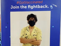 'Now Loading: Antibodies': Kartik Aaryan Receives First Dose Of COVID-19 Vaccine
