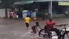 અમદાવાદના કેટલાક વિસ્તારમાં વરસાદી માહોલ, ઠેર-ઠેર પાણી ભરાતા વાહન ચાલકોને મુશ્કેલી