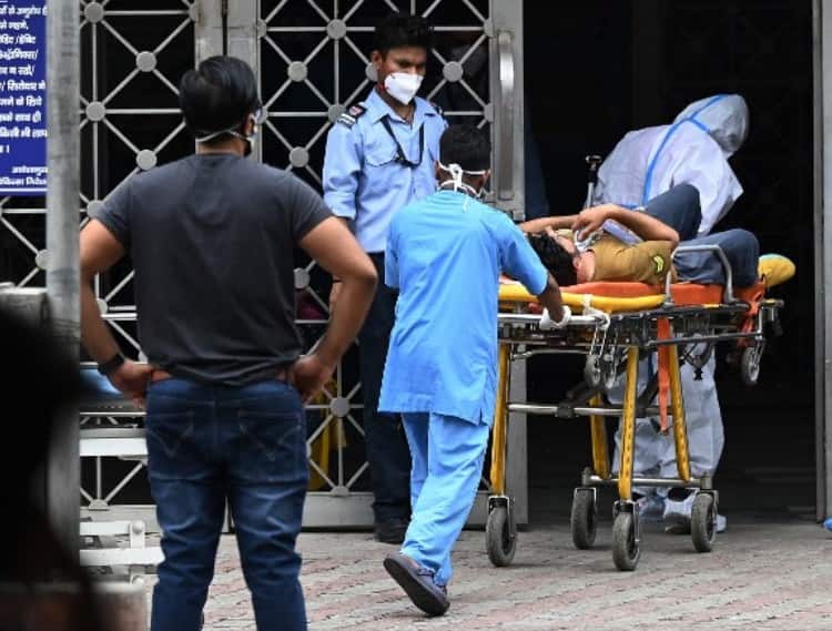 महाराष्ट्र में तीसरी लहर की आशंका तेज, डेल्टा प्लस वेरिएंट ने सरकार की चिंता बढ़ाई