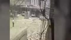 Lahore में आतंकी Hafiz Saeed के घर के बाहर धमाका | फटाफट खबरें