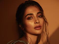 Pooja Hegde | இவள் பீஸ்ட்டின் நாயகி ; பூஜா ஹெக்டேவின் லேட்டஸ்ட் புகைப்படங்கள்