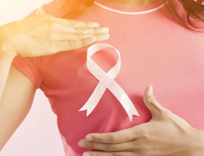 Know how to keep your breast healthy in increasing number of Brest cancer Health Tips: સ્તનને તંદુરસ્ત રાખવા ખોરાકમાં સામેલ કરો આ સાત ફૂડ