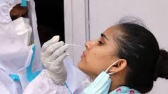 वैक्सीनेशन का विश्व रिकॉर्ड या सिर्फ आंकड़ों की बाजीगरी? | मास्टर स्ट्रोक