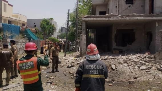 સમાચાર શતકઃ લાહોરમાં બ્લાસ્ટ થતા 10 લોકો ઈજાગ્રસ્ત,રાજ્યમાં વરસાદમાં નોંધાશે ઘટાડો