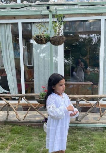 Ziva’s Instagram page is managed by her dad and mom Sakshi Singh Dhoni features some precious family moments of their holiday in the hills. [pic credit: Instagram/Ziva Singh Dhoni]