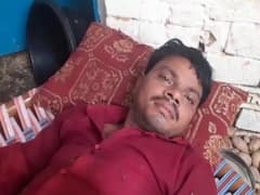 पुलिस कर्मियों ने बेरहमी से युवक को पीटा, बर्बरता की कहनी बयां कर रहे हैं चोट के निशान