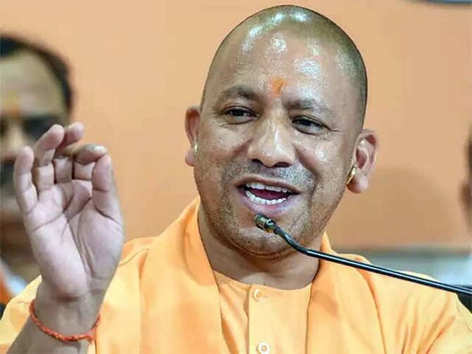 CM Yogi Said On Dead Bodies That Tradition On Some Areas Ann | नदी में बहते शवों को लेकर सीएम योगी ने कही बड़ी बात, कई गांवों में होती है ये परंपरा