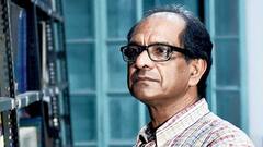 Jadavpur University: মেলেনি রাজ্যপালের অনুমোদন, যাদবপুরের উপাচার্য সুরঞ্জন দাসের মেয়াদ ২ বছর বাড়াল রাজ্য