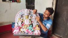 করোনাকালে আগমনী সুর, শান্তিপুর থেকে কানাডায় পাড়ি দু'ফুটের দুর্গার