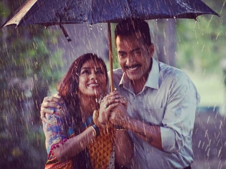 इस क्रम में सबसे पहला नाम टीवी के सबसे पॉपुलर शो अनुपमा के सुधांशु पांडे और रूपाली गांगुली का नाम आता है. दोनों के बीच कोल्ड वॉर है. खबर है कि सेट पर दोनों एक-दूसरे से कन्नी काटते फिरते हैं.