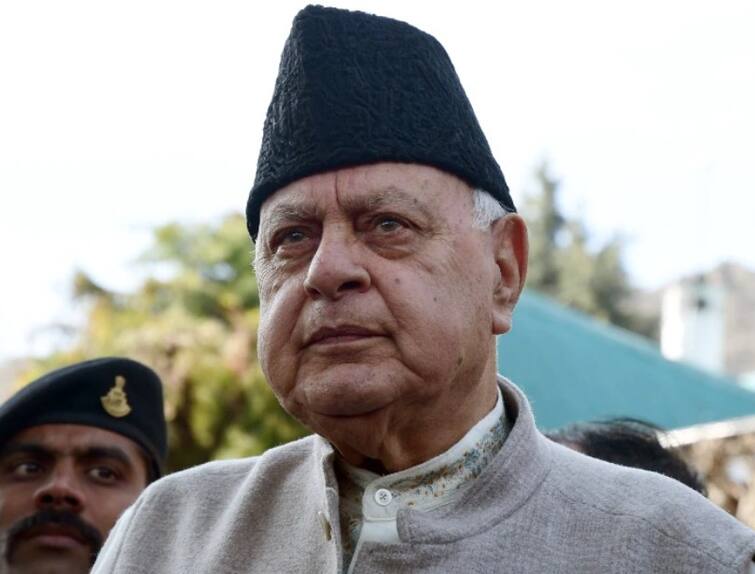 Jammu Farooq Abdullah said peace cannot be restored in Kashmir through army police Jammu Kashmir News: फारूक अब्दुल्ला बोले- कश्मीर में सेना और पुलिस के जरिए नहीं बहाल की जा सकती शांति