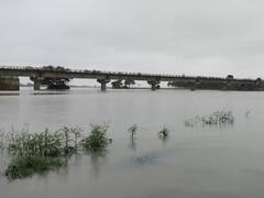 बाराबंकी: भारी बारिश के बाद गांवों में घुसा सरयू का पानी, बचाव कार्य में जुटा प्रसाशन