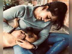 Sanusha Santhosh pics : யாரடியோ அழகதன் வேற்பொருளாய் உலகினில் நீ பிறந்தாய் சகி…