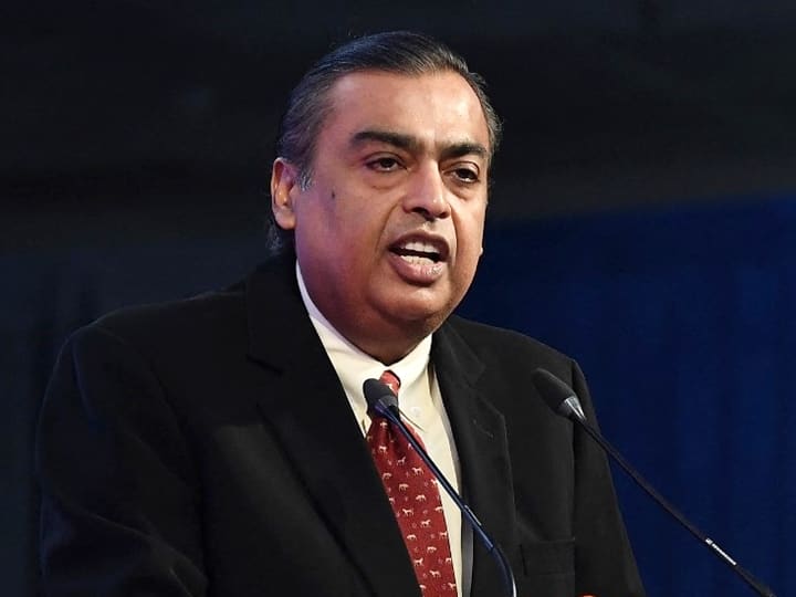 Reliance AGM 2021 LIVE Updates: Mukesh Ambani RIL 44th Annual General Meeting Announcements Jio Google 5G Phone JioBook Saudi Aramco