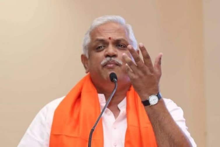 BJP General Secretary BL Santosh said that BJP has tightened its back regarding the Jammu and Kashmir assembly elections. जम्मू कश्मीर विधानसभा चुनाव को लेकर बीजेपी ने कसी कमर, बी एल संतोष ने की कार्यकर्ताओं के साथ बैठक