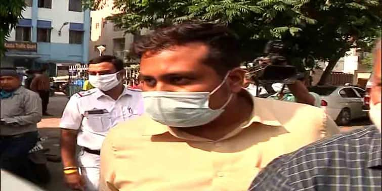 Fake IAS Update: Debanjan Deb has been cheating for 1 year by spending 25 lakh rupees ২৫ লক্ষ টাকা খরচ করে এক বছর ধরে প্রতারণার জাল দেবাঞ্জনের