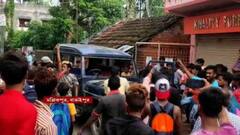 Mullickpur Rail Agitation: ইটের ঘায়ে জখম পুলিশ, জিআরপির গাড়ি ভাঙচুর, রণক্ষেত্র মল্লিকপুর