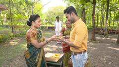 PHOTO : 'सुख म्हणजे नक्की काय असतं'मधल्या गौरीची पहिली वटपौर्णिमा!