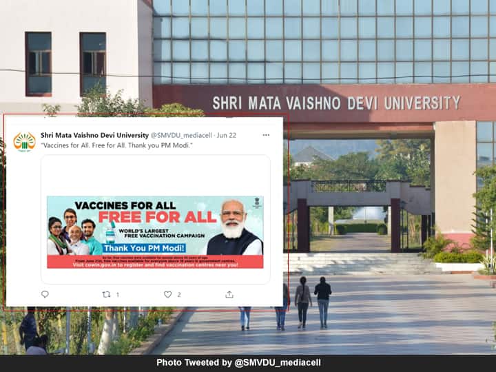 UGC asks educational institutions to thank PM Modi for starting Free COVID-19 Vaccination Drive: Sources Free COVID-19 Vaccination Drive :  लशींसाठी पंतप्रधानांच्या आभाराचे पोस्टर लावा; UGC चे देशातल्या विद्यापीठांना आदेश